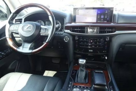 Used 2017 Lexus LX 570 White 3