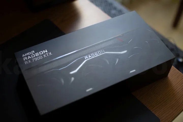 بطاقة رسومات AMD Radeon RX 7900 XTX الجديدة 2