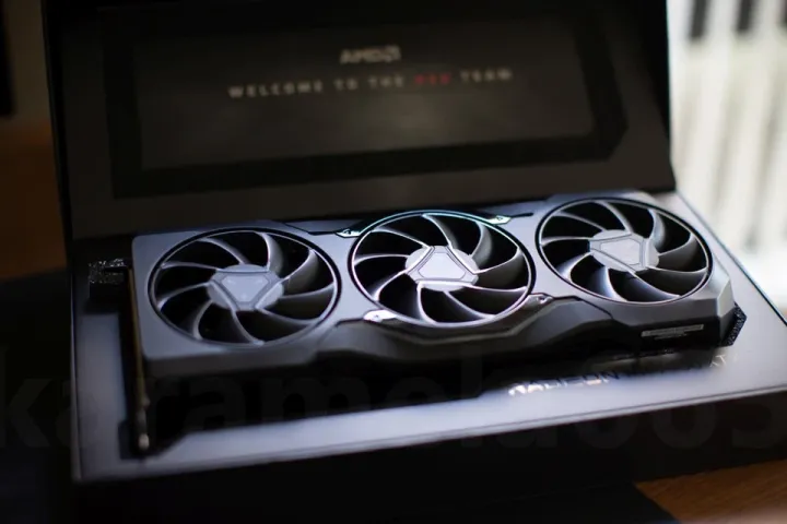 بطاقة رسومات AMD Radeon RX 7900 XTX الجديدة 3
