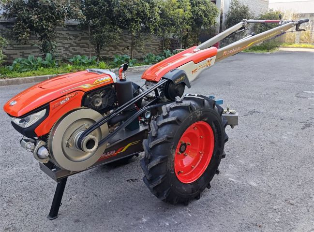 كوبوتا ZT155 الجديدة 2